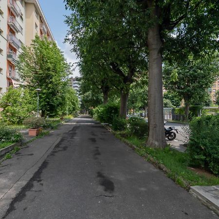 I Host Apartment - Appennini 53 Milan Exterior photo